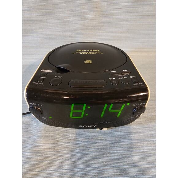 Sony Other - Sony Dream Machine ICF-CD815 Dual Alarm LED Clock FM/AM Radio CD Player *WORKS*